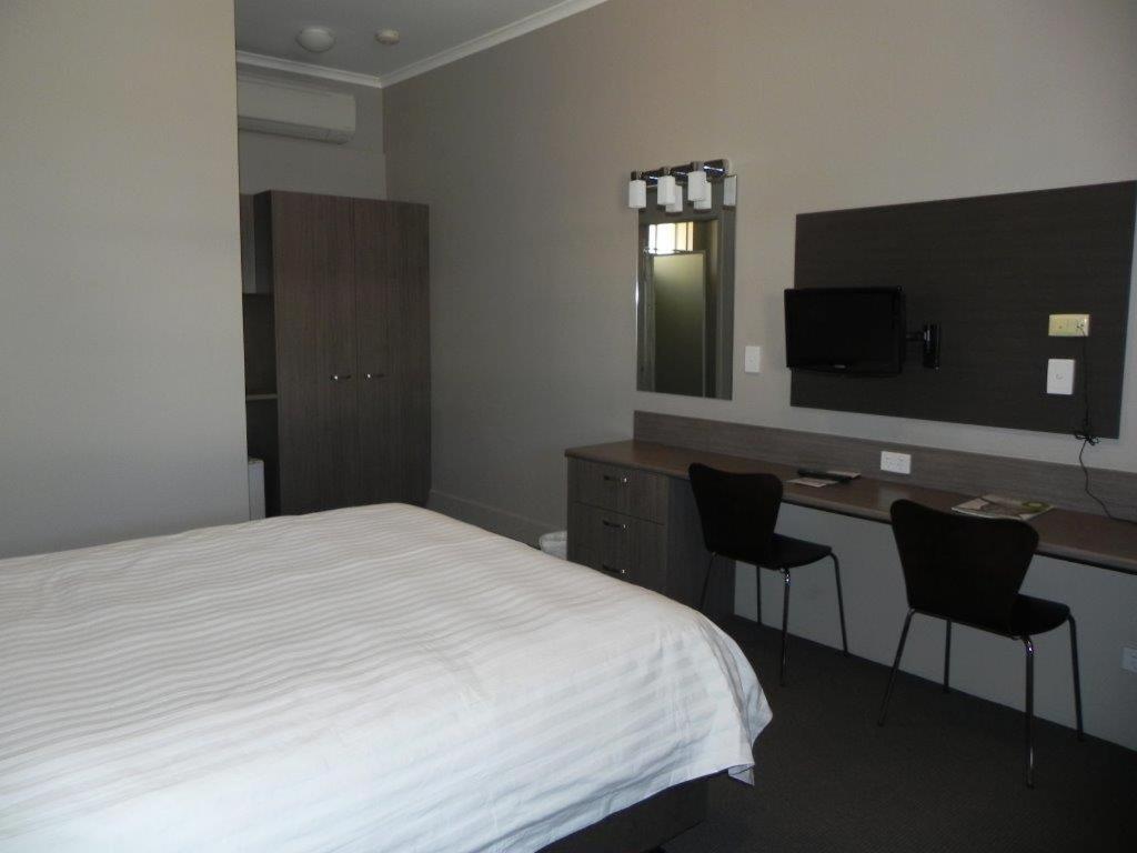 Bluestone Motor Inn เทนแนนท์ครีก ภายนอก รูปภาพ